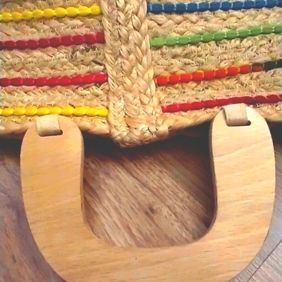 SOLD!!!!!Bag Weaved NWT Gorgeous Large Weaved Basket Style Bag - Picture 8 of 16